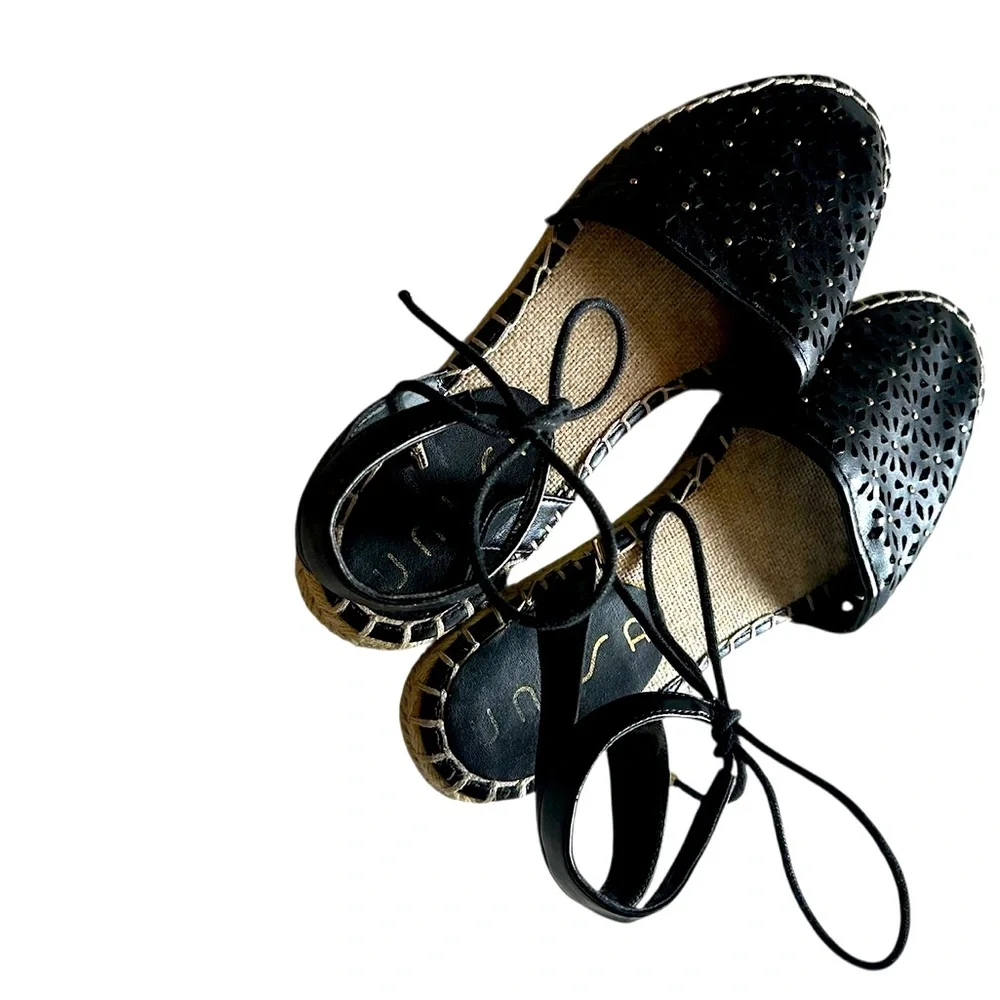Unisa Cayta Black Floral Cutout Ankle Strap Tie Low Espadrille Flats Size 7